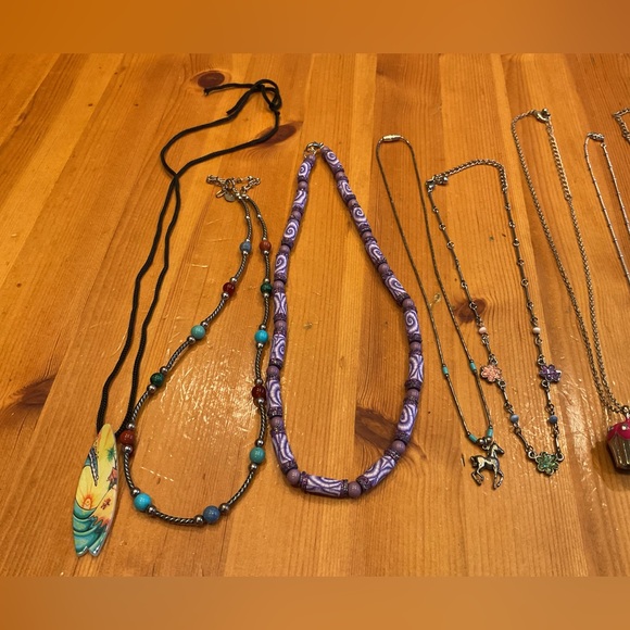 COSTUME JEWELRY HUGE LOT CHILDREN DRESS UP TWEENS TEENS FUN ADULTS - Picture 2 of 16